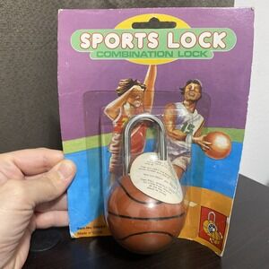 VINTAGE 1988 SPORTSLOCK BASKETBALL RUGGED HIDE-AWAY COMBINATION LOCK
